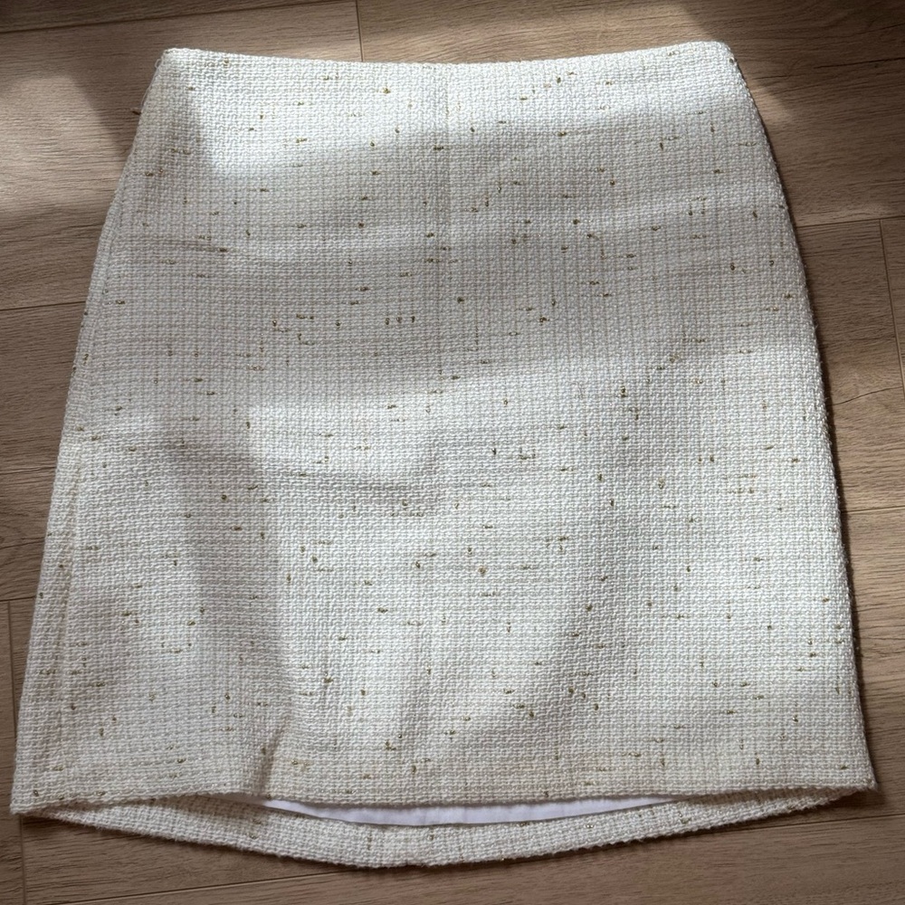 ANN TAYLOR shimmer pencil skirt